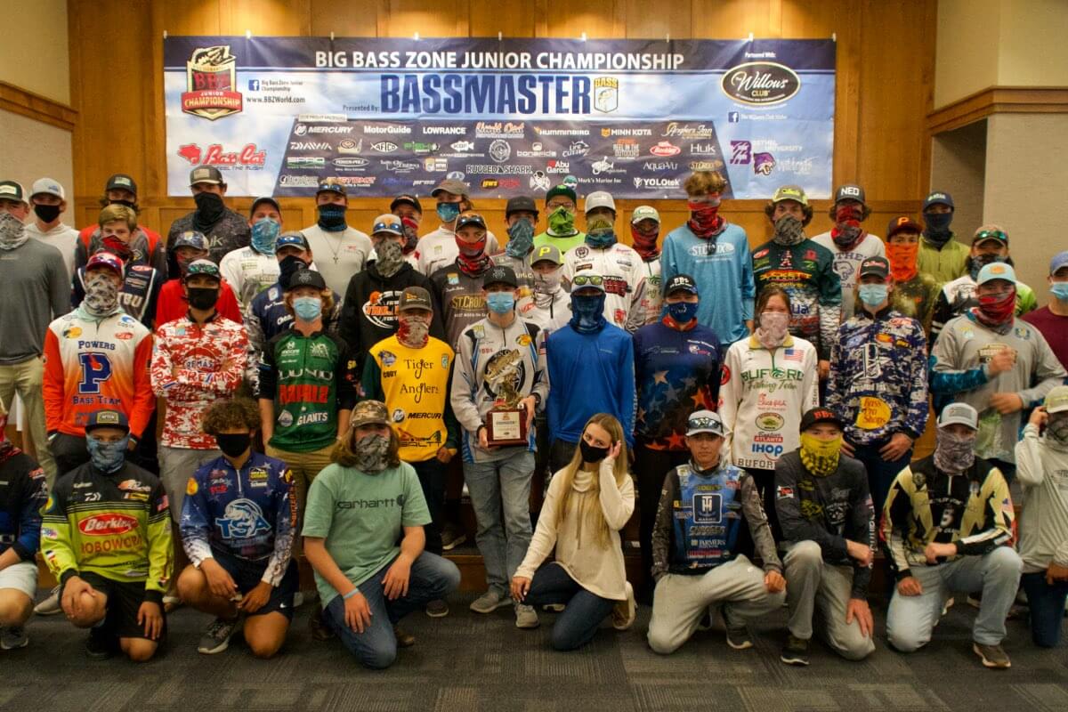 fishing-younganglers-2
