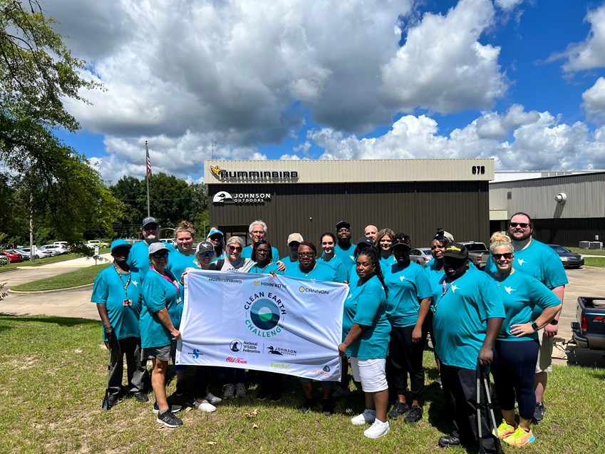 Picture of Humminbird Team with Banner